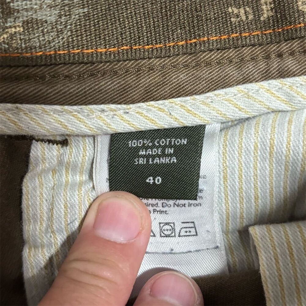 Eddie Bauer Men's Brown Chino Shorts Size 40W Casual Flat Front - Picture 3 of 3